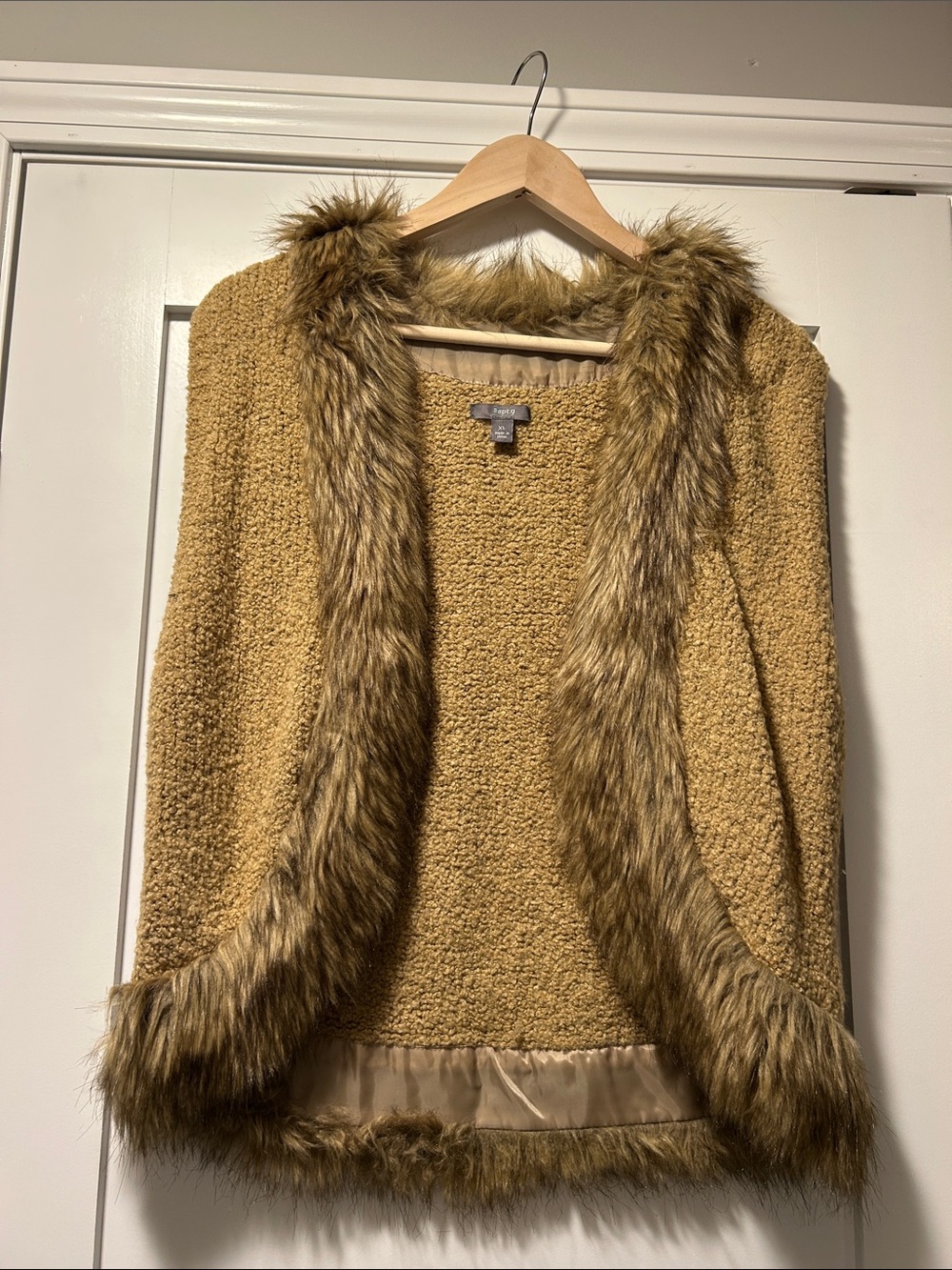Apt. 9 Camel Bouclé Vest with Faux-Fur Trim